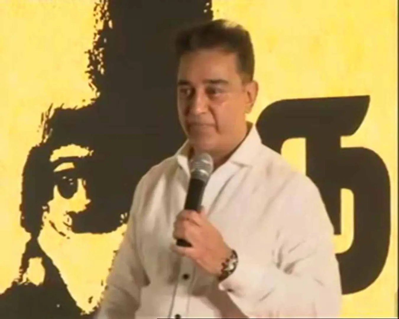 Kamal, Meet with journalists
